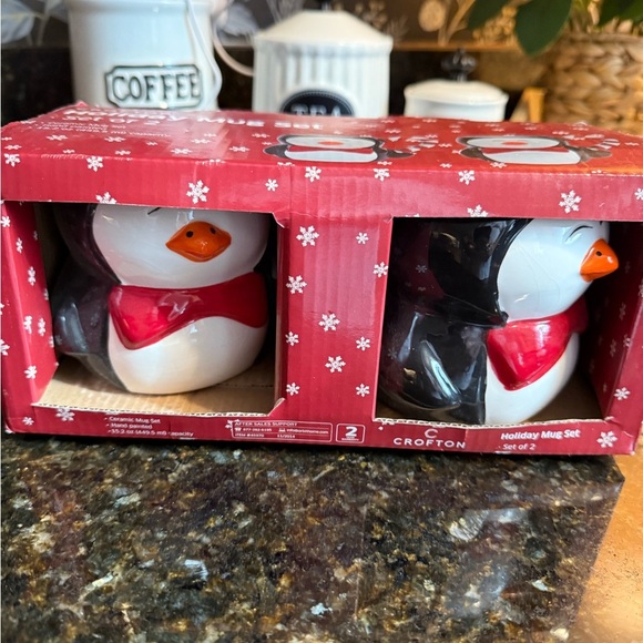 Crofton Penguin Holiday Mug Set of 2 - Picture 2 of 5